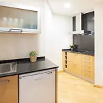 Lucas House By Group Apartman