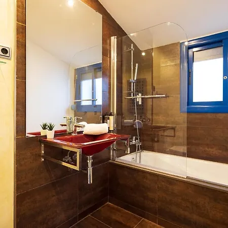 Lucas House By Group Apartament *