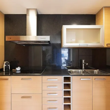 Lucas House By Group 아파트 *