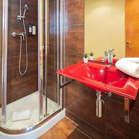 Apartament Lucas House By Group *