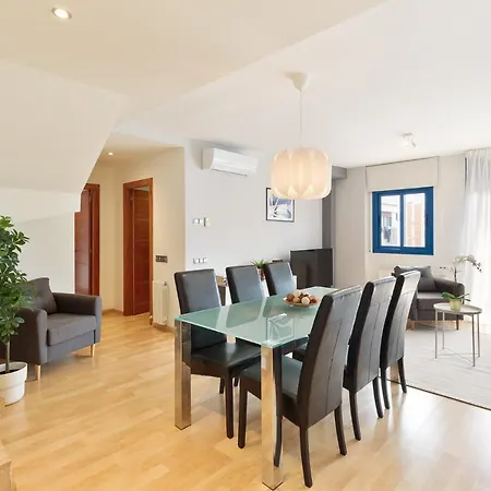 Lucasland Apartment *