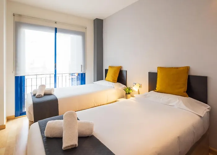 Lucas House By Group Сіджас