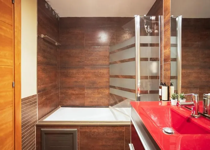 Lucas House By Group