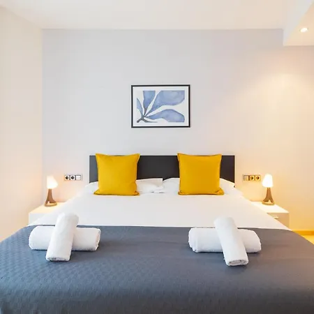 Lucas House By Group Apartment *