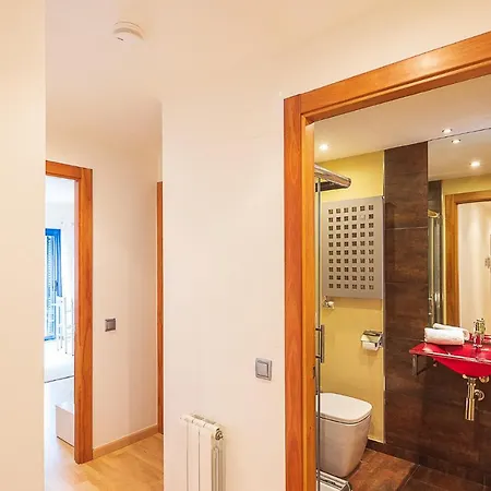 Lucas House By Group