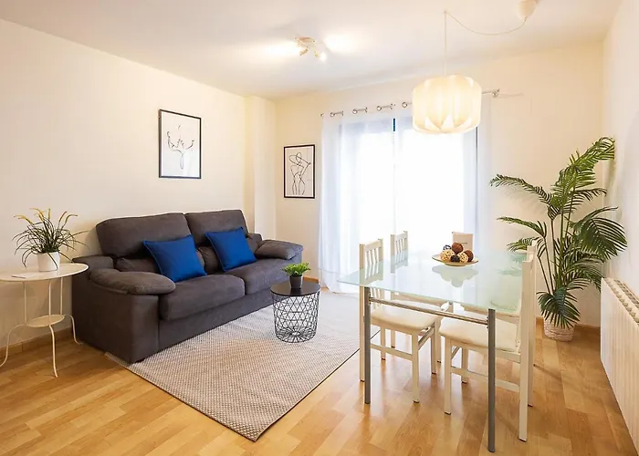 Lucas House By Group *