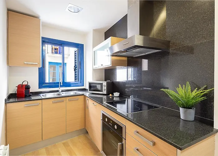 Lucas House By Group * Σίτζες