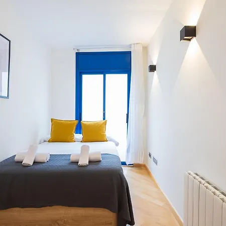 Lucas House By Group סיטגס